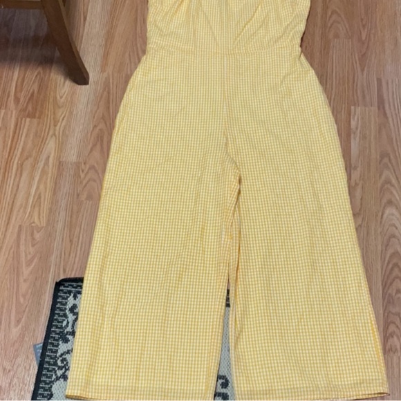 LOVERS + FRIENDS YELLOW GINGHAM JUMPSUIT W/ RUFFLED STRAPS - Picture 10 of 10